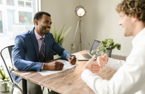 Agent talking to a client