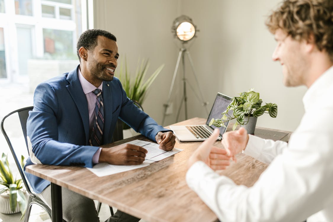 Agent talking to a client